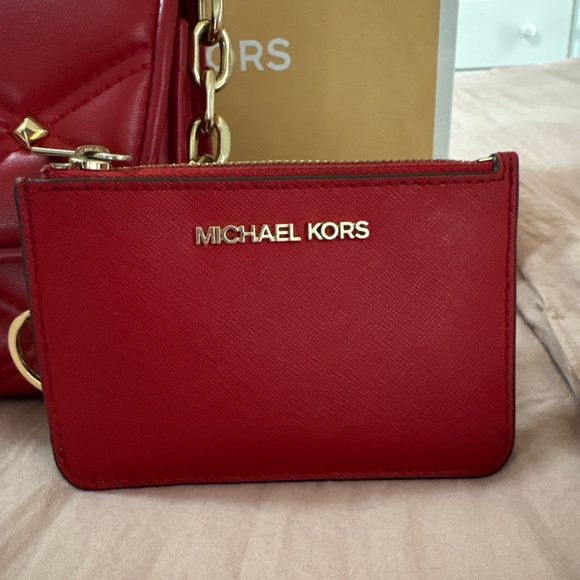 Michael Kors cross body - Picture 3 of 6